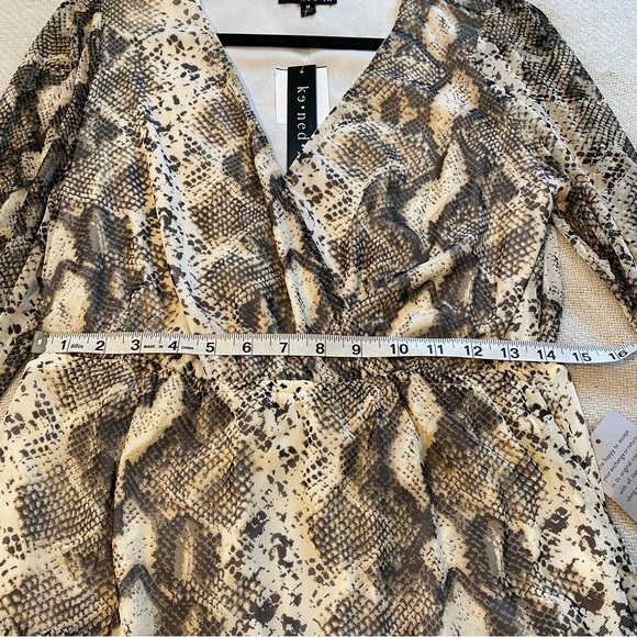 NWT Snake Print Long Sleeve Dress - Picture 7 of 8